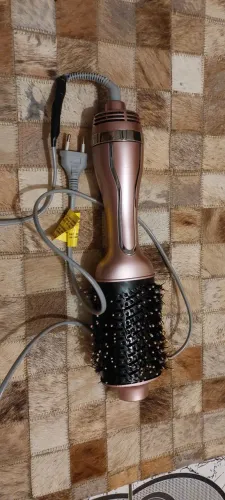 Escova secadora mondial golden Rose 1200w