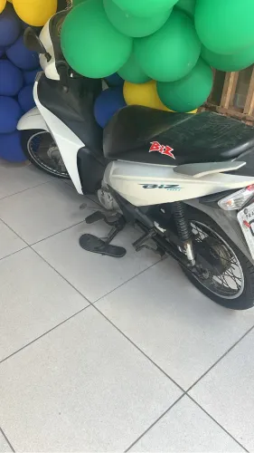 Moto BIZ