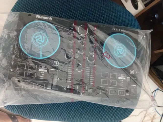 Controladora numark parte mix nova na caixa
