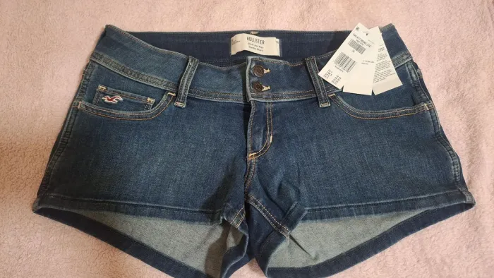 mini short hollister 