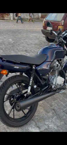 Titan 125