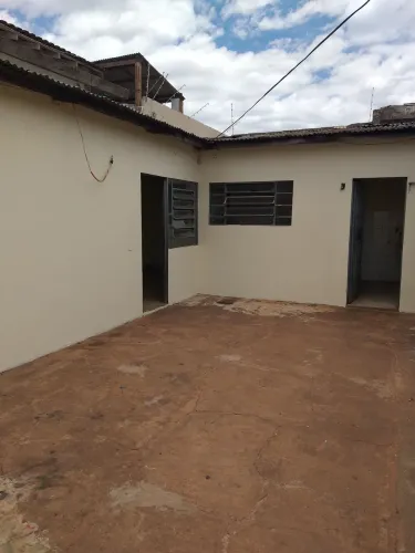 SOL e MAR . VENDE LOTE 15 X 40,rua; Quintino Bocaiúva ,Jardim Paulista ..FACILITO.