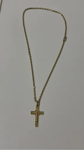 Corrente maciça em ouro 18k com pingente 3D