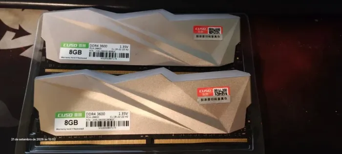 KIT MEMORIA DDR4 RGB 2X8GB 3600