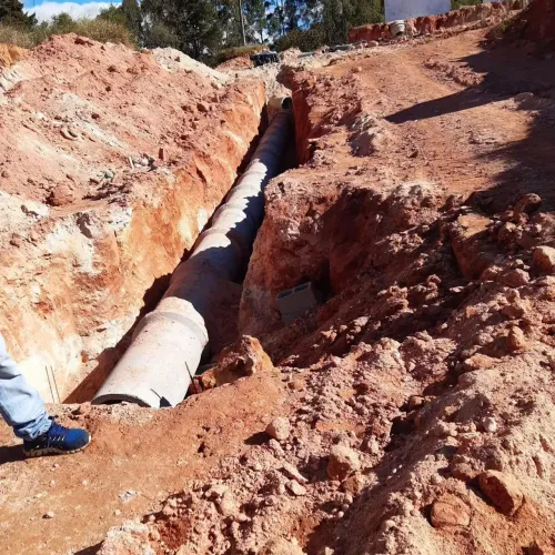 Engenheira Civil - CREA-SP com CAT para Licitações e Obras<br>