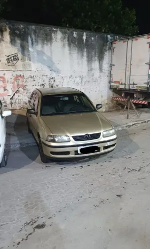 Volkswagen Gol 1.0 Plus 16V 4P 2001