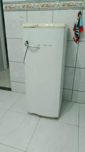 Geladeira Eletrolux gelo mágico