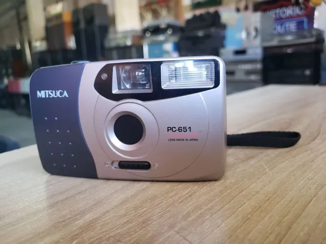Máquina Fotográfica Analógica Antiga