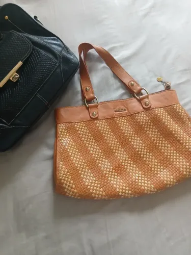 Bolsas em couro