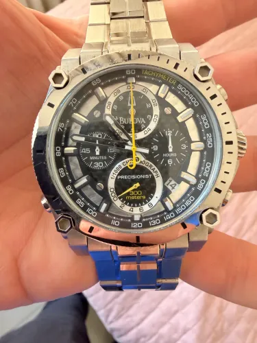 Bulova Precionist