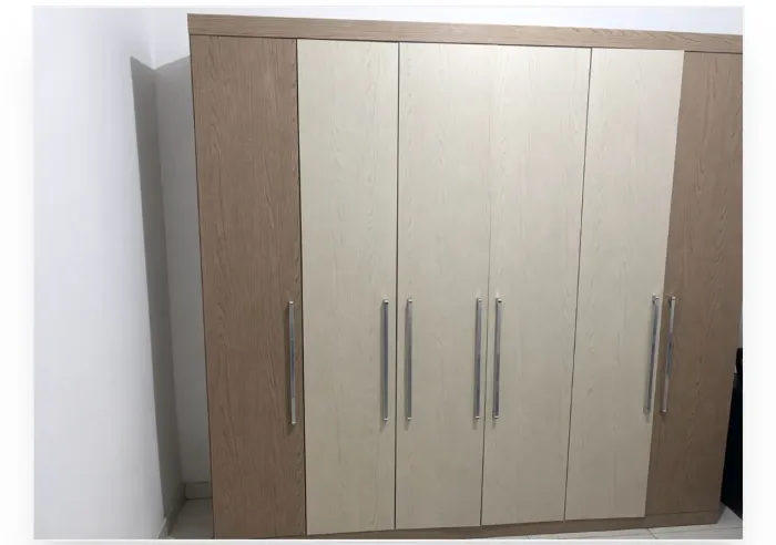 Guarda roupa 240x230cm