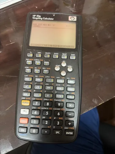 Calculadora HP50G - ótima para quem faz engenharia