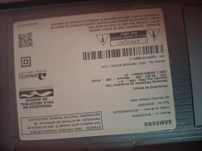 Vendo TV de 32 polegadas com defeito