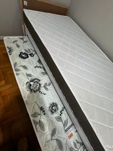 cama de solteiro ortobom com colchao pro firme e colchao auxiliar