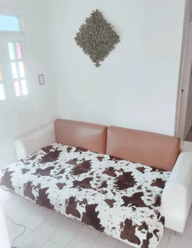 SOFÁ CAMA DE CASAL SUPER LUXO ( COURO ).