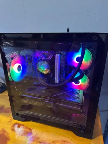 PC GAMER RYZEN 5 5600 + RX 7600 8GB + 16GB RAM + SSD 1TB