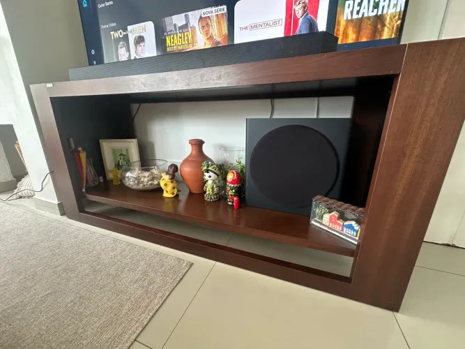 Rack para TV usado
