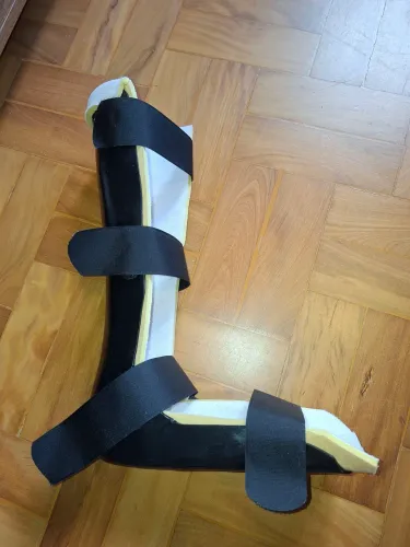 Órtese suropodálica fixa