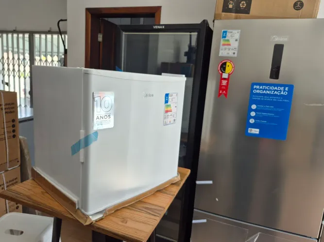 Frigobar midea 45 litros