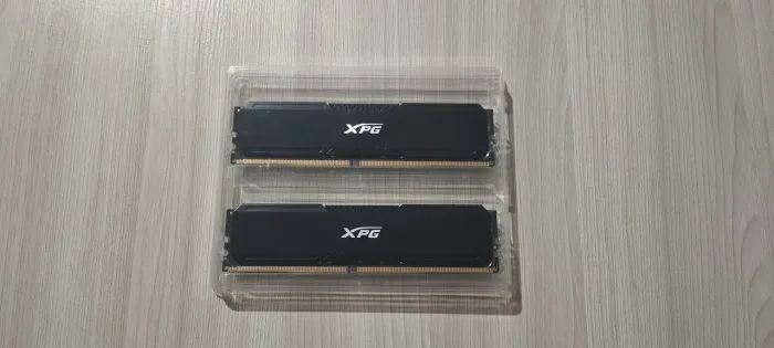 Memória RAM ADATA XPG Gammix D20 - 32GB (2x16GB) - 3200MHz - CL16 - DDR4