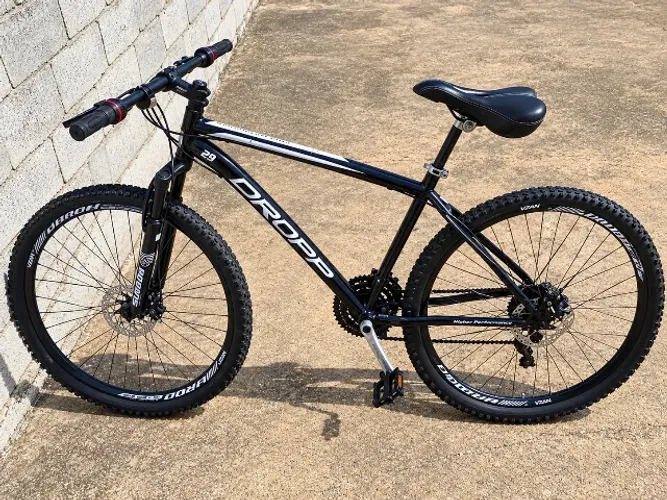 Bicicleta semi nova aro 29