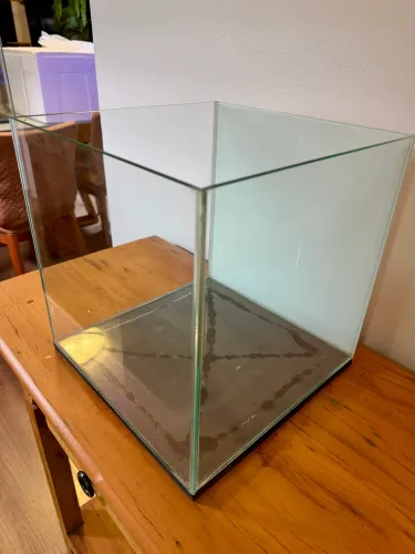 Aquário Cubo 30x30x30