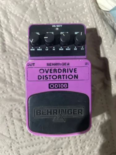 Pedal overdrive distotion