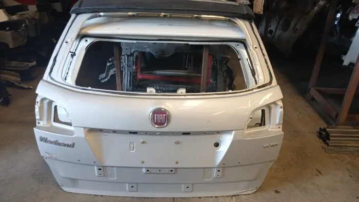 Tampa Traseira Fiat Palio Weekend Locker Original