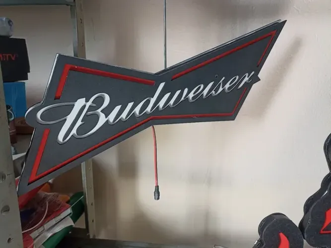 Letreiro luminoso novo Budweiser 