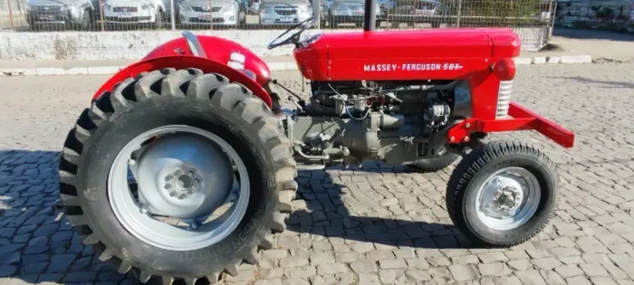 Trator Massey-Fercuson-50X 