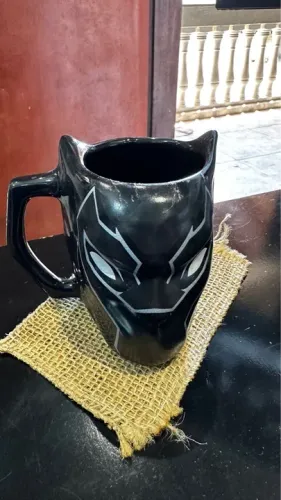 Caneca Pantera Negra