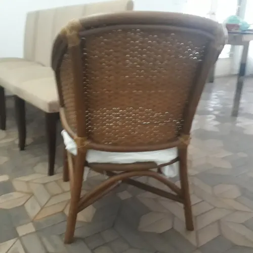 Cadeira de vime em ótimo estado