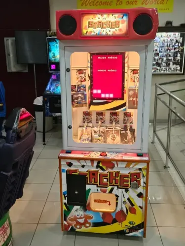 MÁQUINA STACKER ORIGINAL, DIVERSÃO PARA TODA FAMÍLIA EM PERFEITO ESTADO