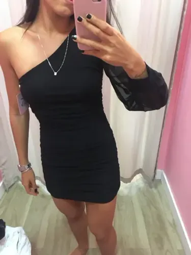 Vestido tubinho preto