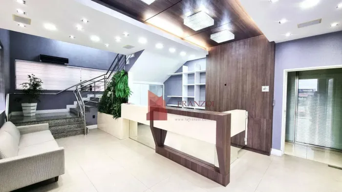 LOCAÇÃO: Sala Comercial semi MOBILIADA, com 700m2, Rod Jorge Lacerda, Itajaí/SC!