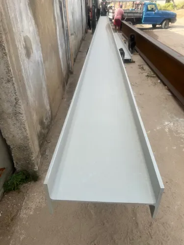 Perfil metálico ferro