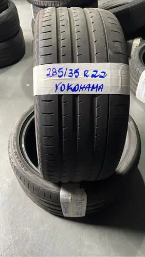 Pneu Yokohama 285/35 R22 meia vida 2 unidade