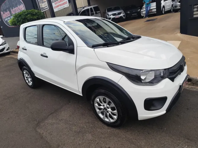 Fiat Mobi Like 1.0 Fire Flex 5P. 2023