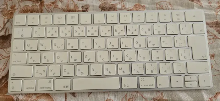 Teclado apple Bluetooth modelo a1644 padrão japones/ingles