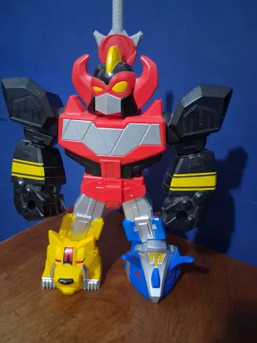 Megazord Power Rangers