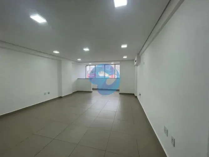 Sala para locação, 45 m² - Edifício West Point - Campolim - Ótima localização