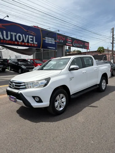 Hilux CD SRV 4x2 2.7 Flex 16V Aut.