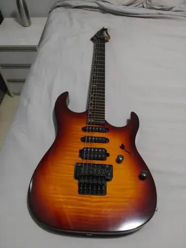Guitarra Washburn Mercury Series MG-40