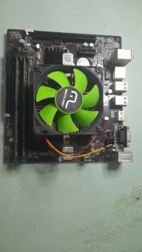 Placa mãe +Processador + Memoria