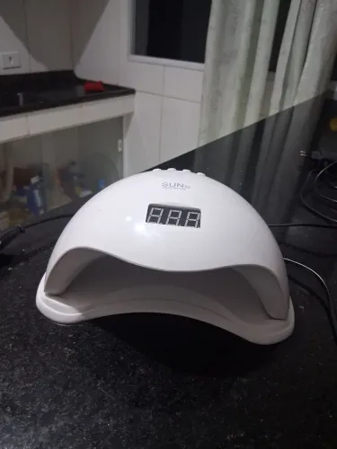 Cabine SUN UV LED + lixa elétrica de unha