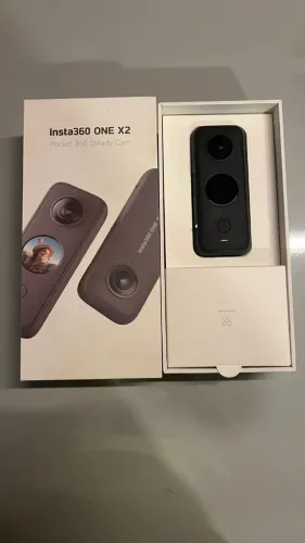 Camera Insta 360 X2