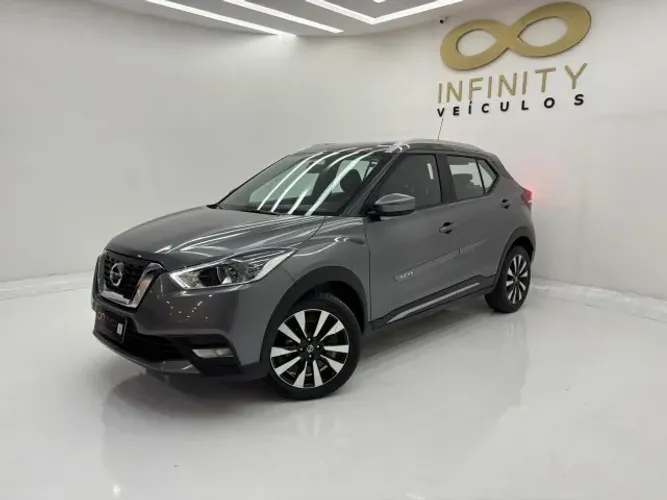 Kicks 2021 SV 1.6 Automático / Bancos em Couro / Extra!