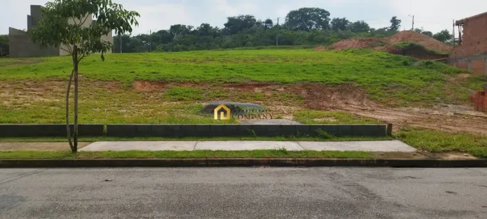 Condomínio Helena Maria - Terreno no Condomínio Maria Helena!