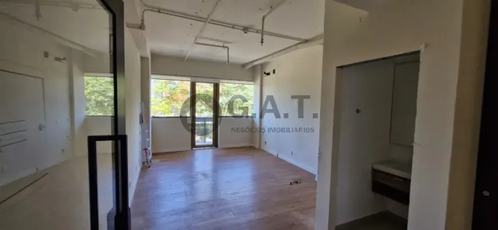 Sala comercial de 32m² para locação no Condomínio Parque Bela Vista em Votorantim-SP