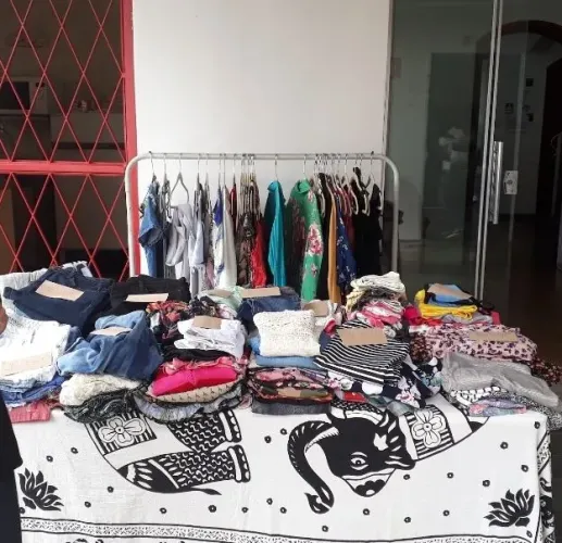 Bazar de Roupas Femininas Variadas